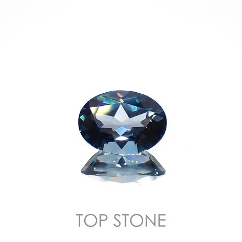 ロンドンブルートパーズ ブラジル産 1.39ct[221219306]8.1x6.1mm前後