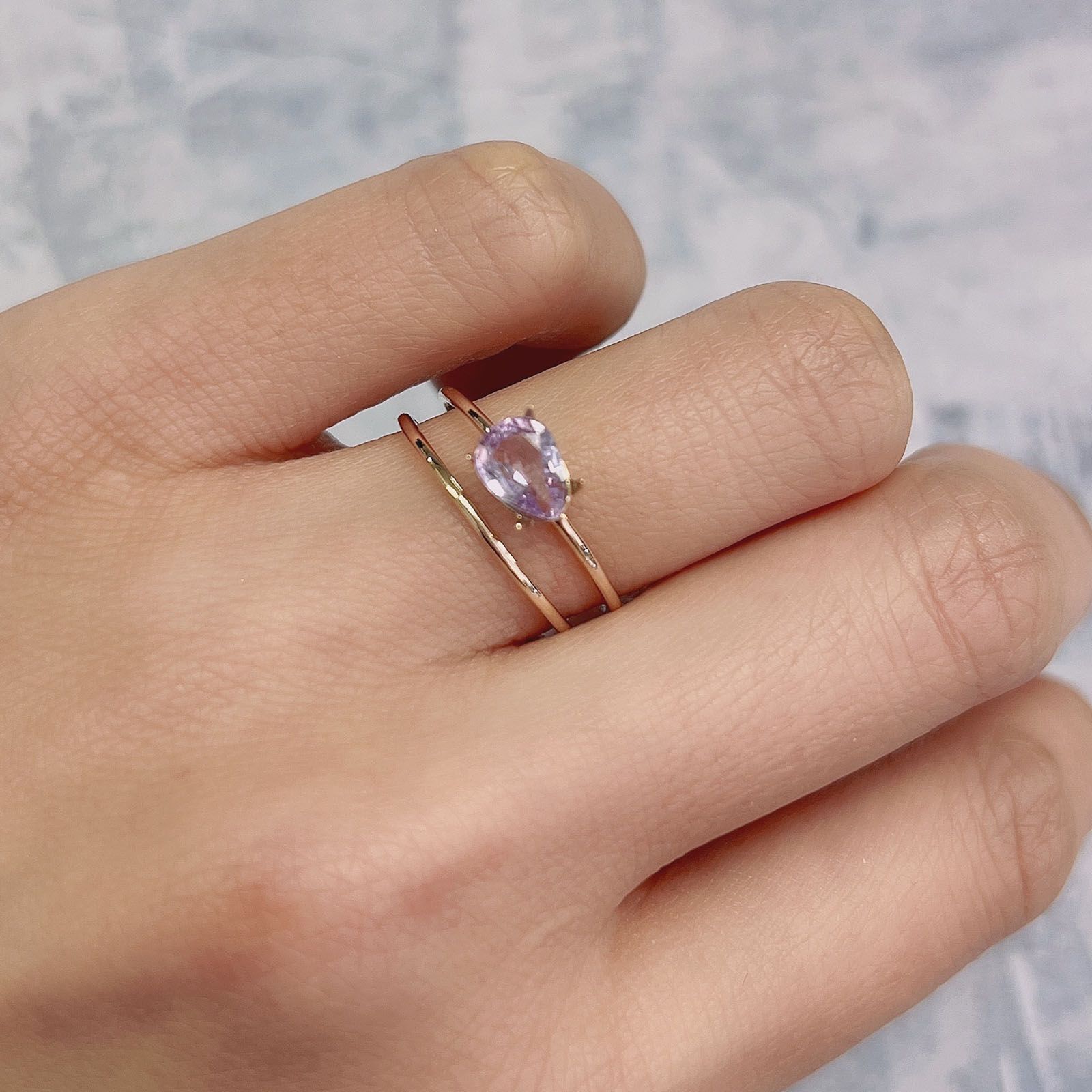 ラベンダーサファイア(宝石名サファイア) マダガスカル/スリランカ産 0.84ct 識別済[210912507]6.8×5mm前後