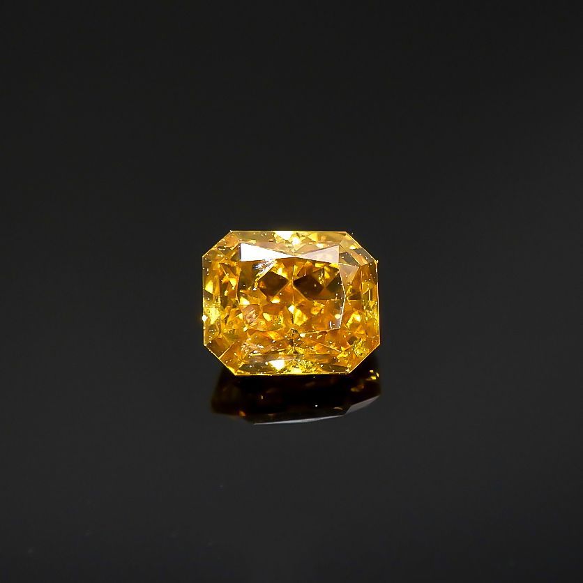 イエローダイヤモンド SI-2 / FANCY DEEP ORANGE YELLOW(宝石名ダイアモンド) 0.207ct ソ付(CGL)[220115153]3.61x3.02mm前後