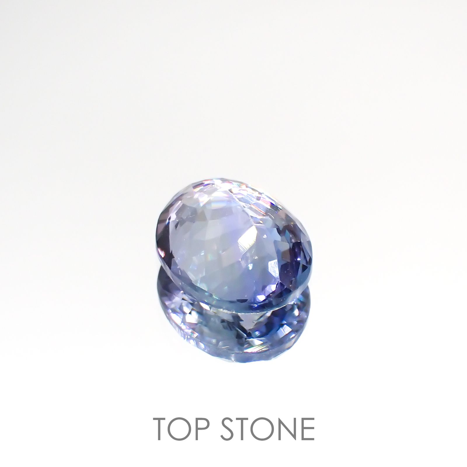 パーティカラータンザナイト(宝石名パーティカラード・ゾイサイト) タンザニア産 2.757ct ソ付(彩珠)[210912647]10×8mm前後