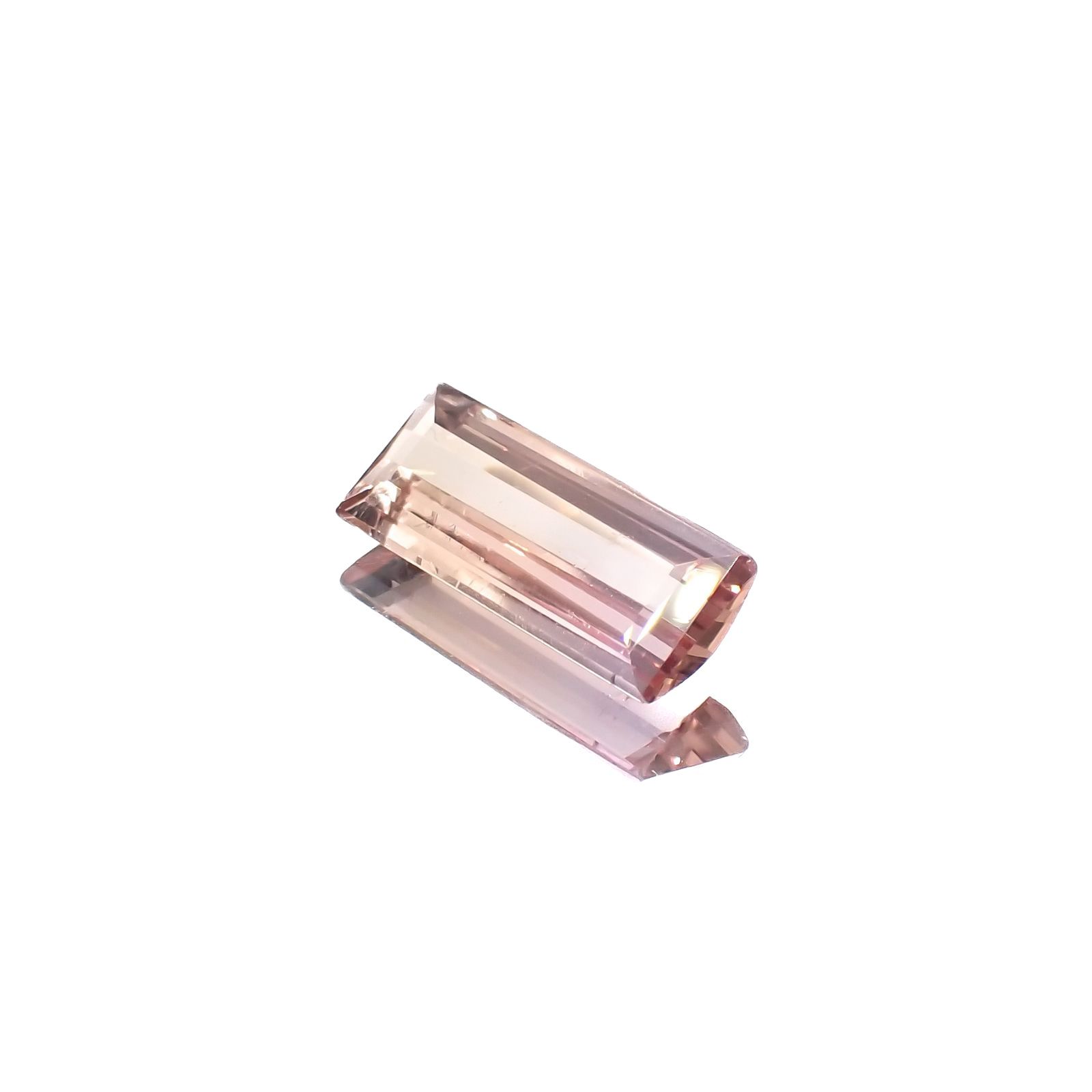 バイカラートパーズ ブラジル産 1.12ct / 10.1x4.2mm前後 [231023708]