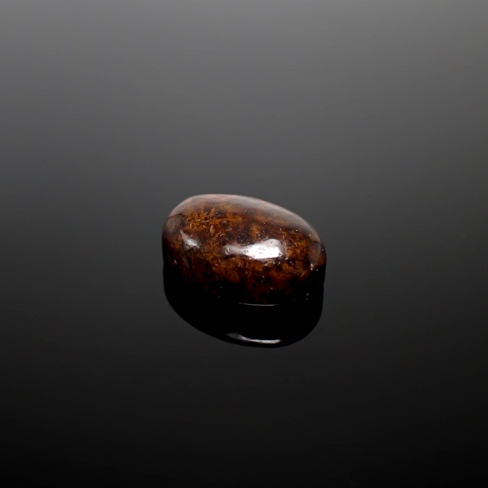 コンドライト隕石 発見地：アフリカ・サハラ砂漠 18.90ct [241029330]18.1x13.1mm前後 | TOP  STONE(トップストーン)