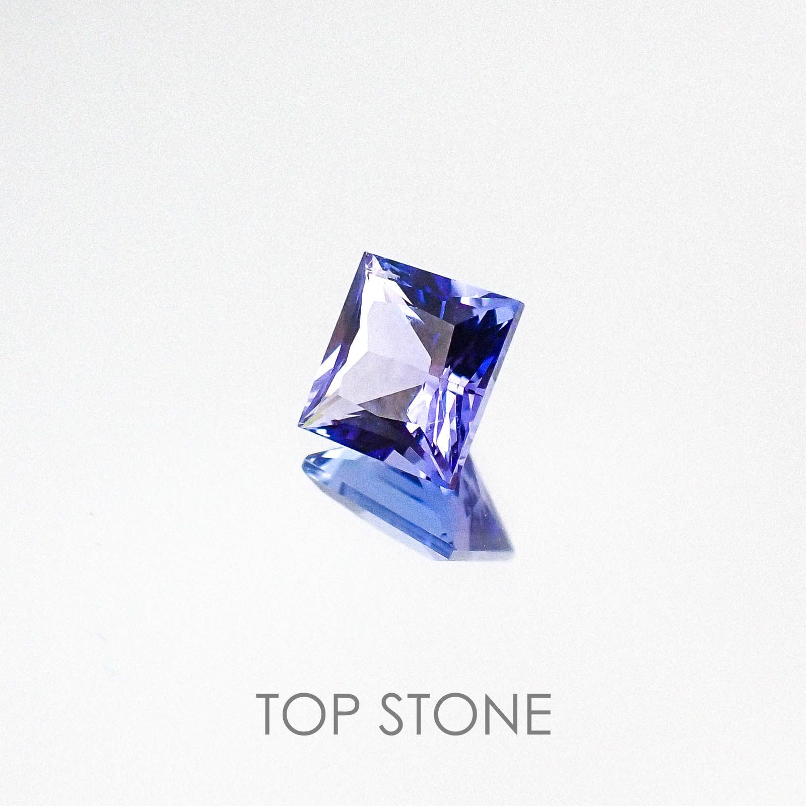 ◇プリンセスカット◇タンザナイト(宝石名タンザナイト)タンザニア産 0.87ct 識別済[220817263]5.4x5.4mm前後