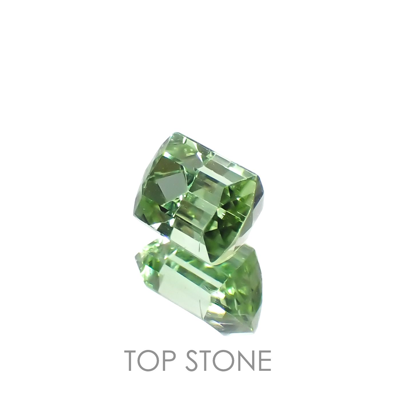ミントトルマリン(宝石名トルマリン)アフガニスタン産 1.27ct 識別済[230320979]6.7x4.9mm前後