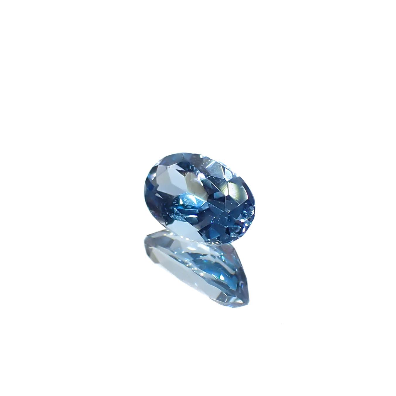 タトゥーアクアマリン ブラジル・ミナスジェライス州タトゥー鉱山産 0.28ct[240929124]5.6x3.4mm前後
