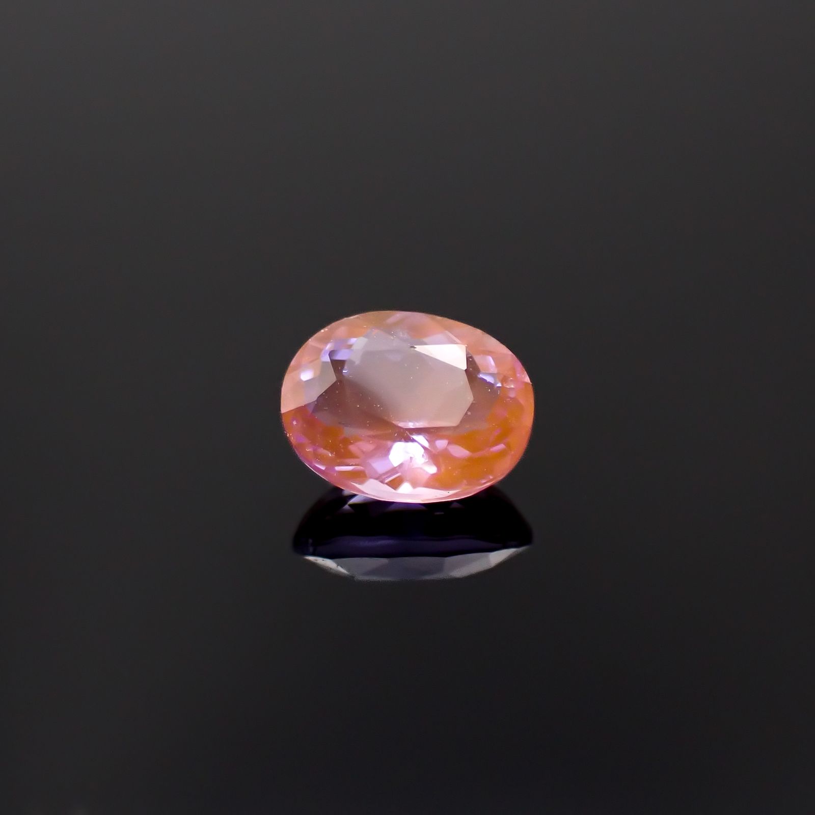ハックマナイト アフガニスタン産 0.43ct [241029363]5.8x4.6mm前後