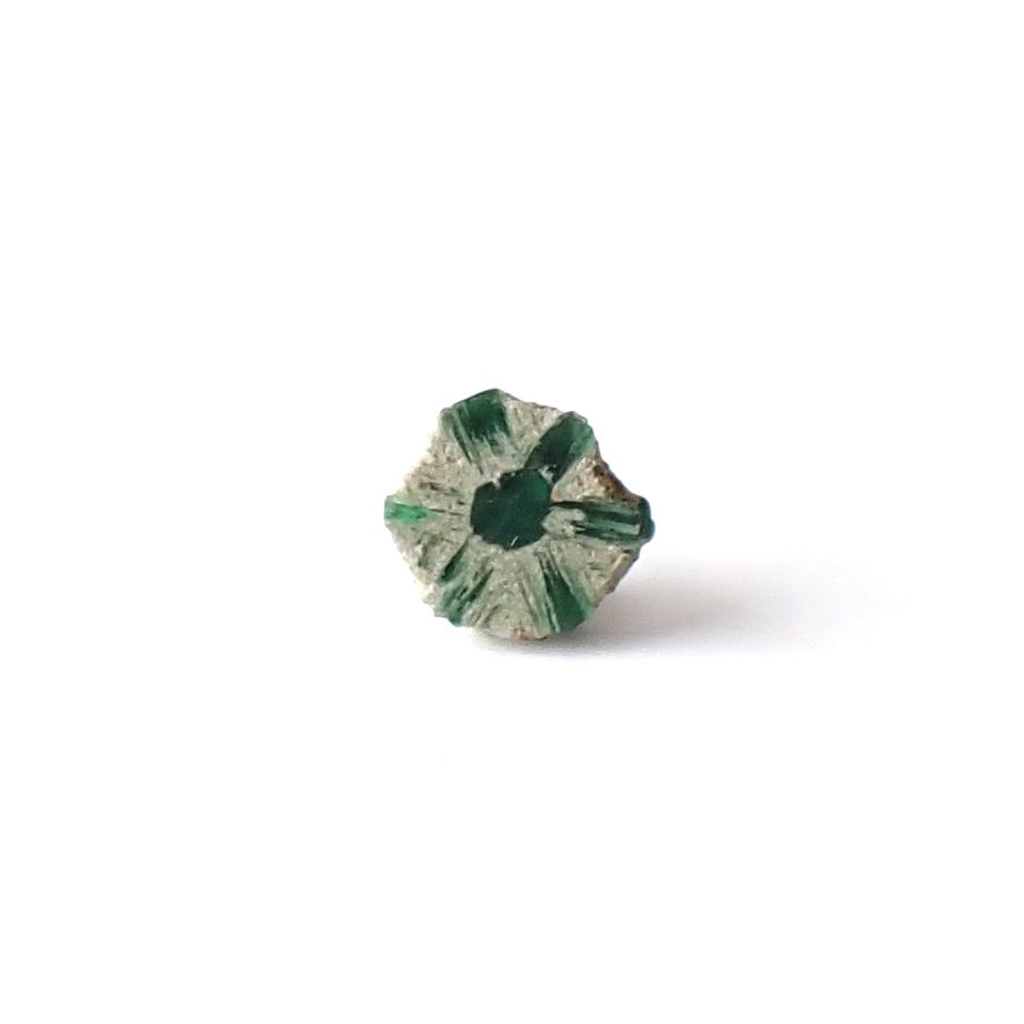 逆トラピッチェエメラルド 原石スライス コロンビア産 0.27ct / 4.5x4.4mm前後 [260427850]