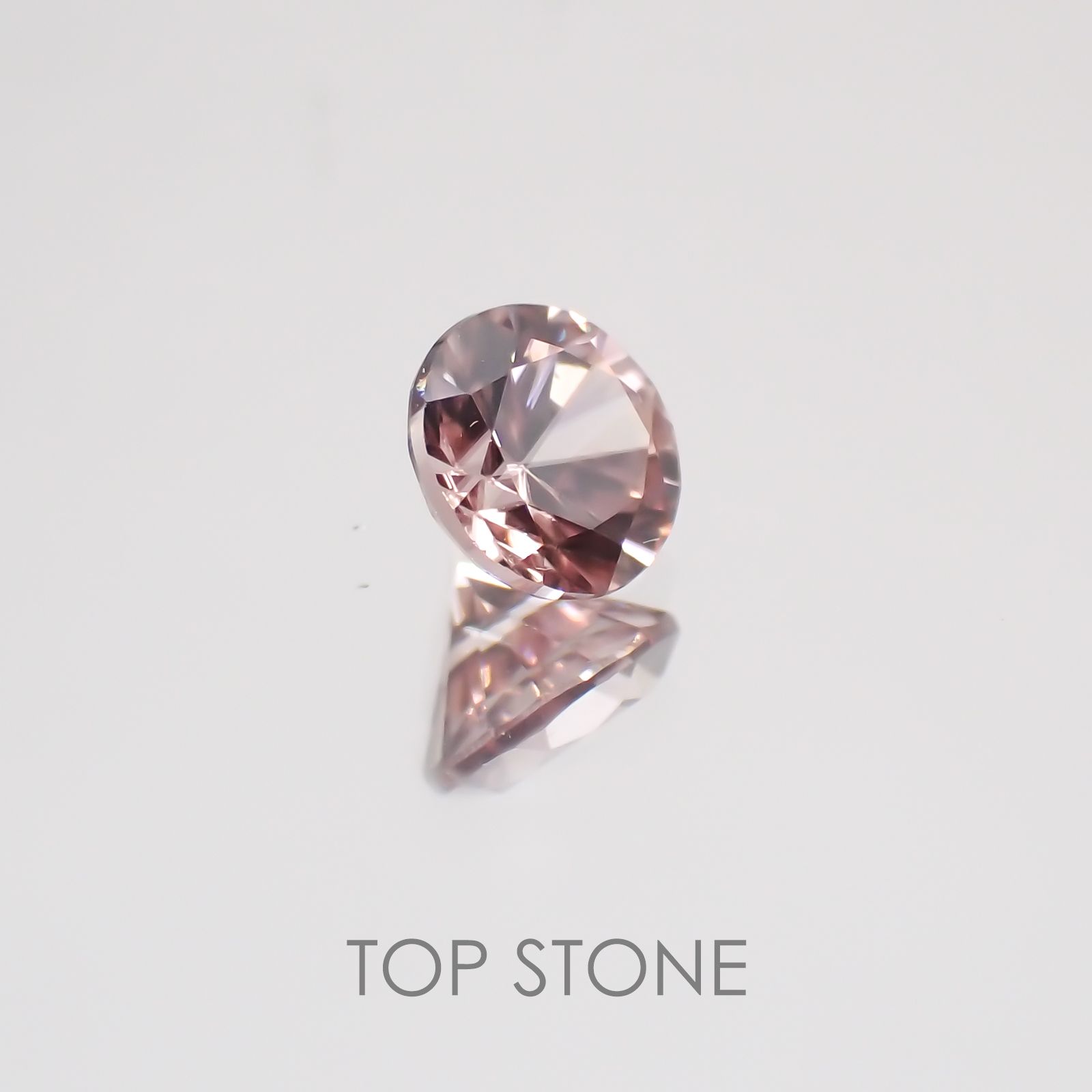 マラヤガーネット タンザニア産 ルース 0.39ct[21059378]4×4mm前後