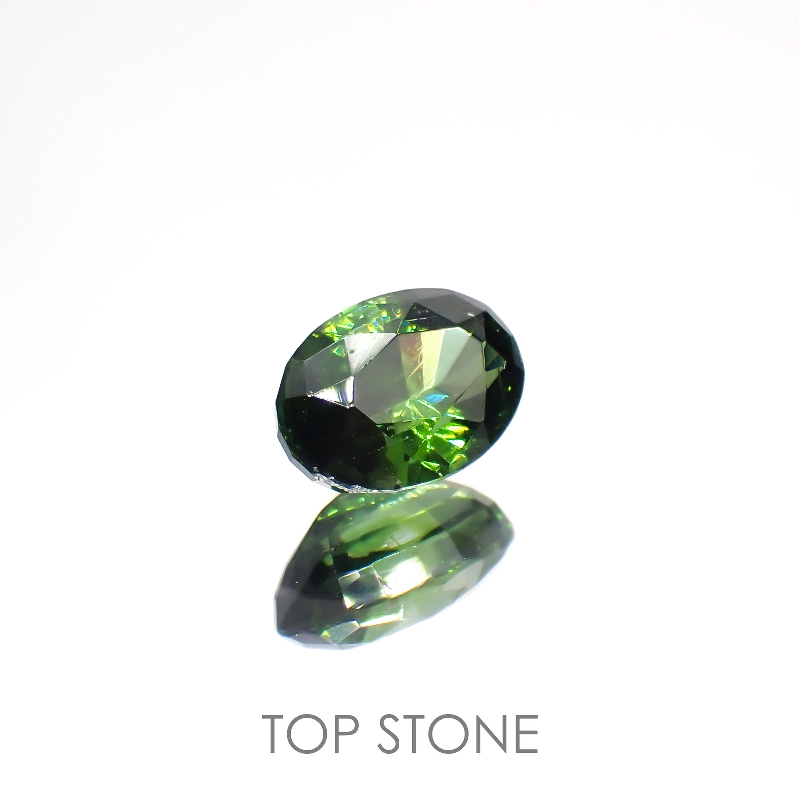 グリーンジルコン(宝石名ジルコン)スリランカ/カンボジア産 1.40ct 識別済[220114891]7.3x5.1mm前後
