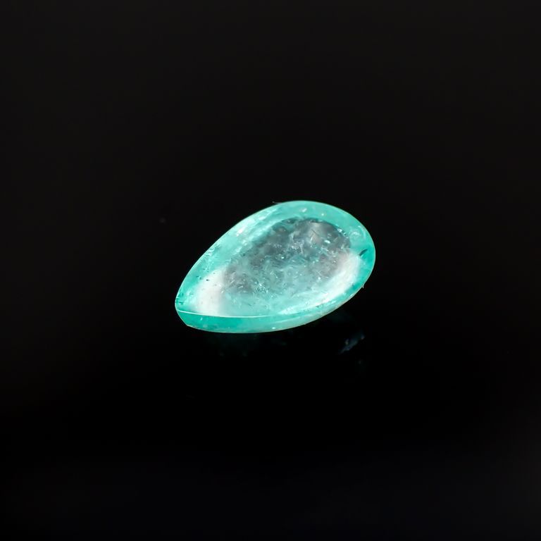 パライバトルマリン(宝石名トルマリン/別名パライバ・トルマリン)ブラジル・キントス鉱山産 0.629ct ソ付(宝貴協)[221018756]7x4.6mm前後