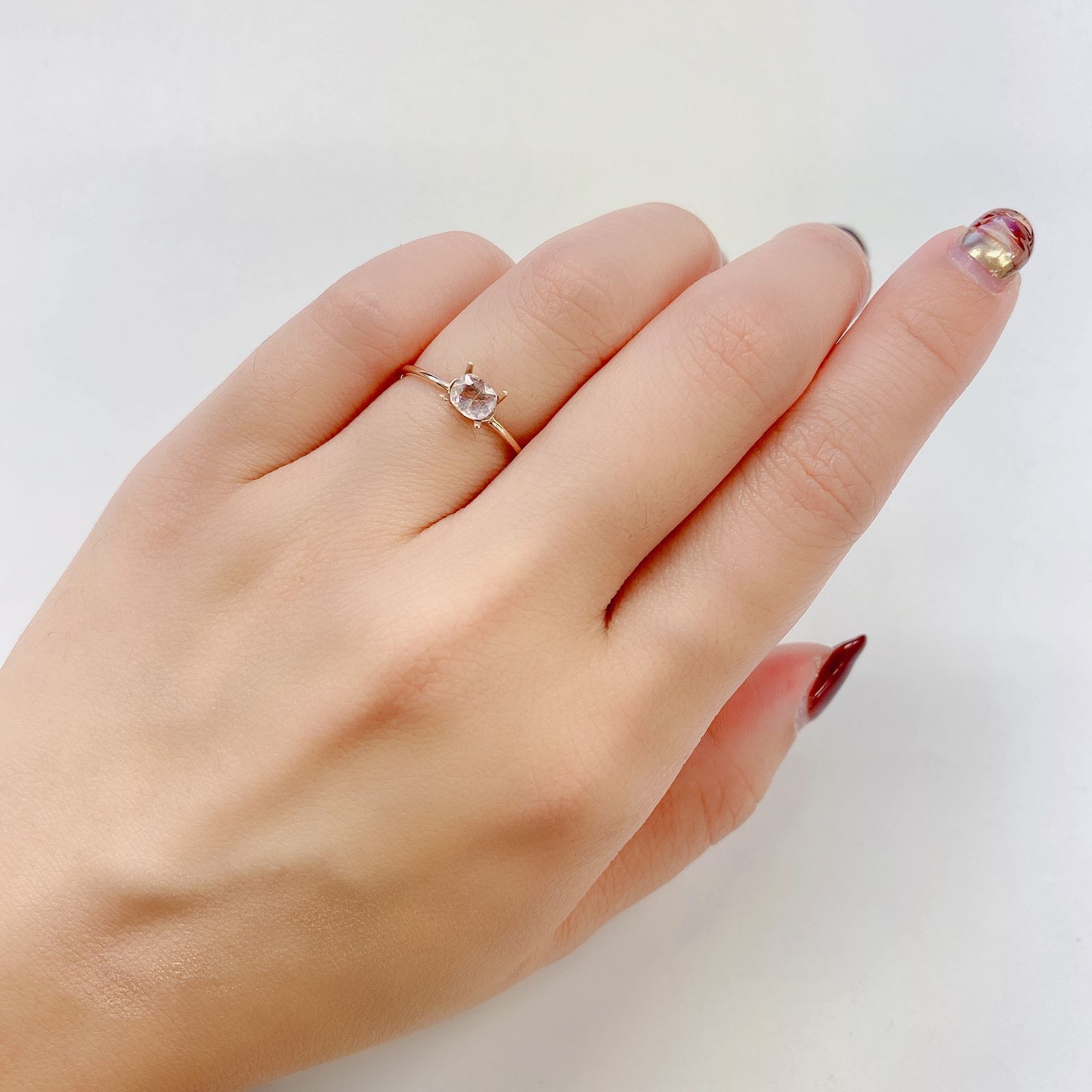 ポードレッタイト(宝石名ポードレッタイト)ビルマ産 0.318ct ソ付(彩珠)[230722814]4.7x4.1mm前後
