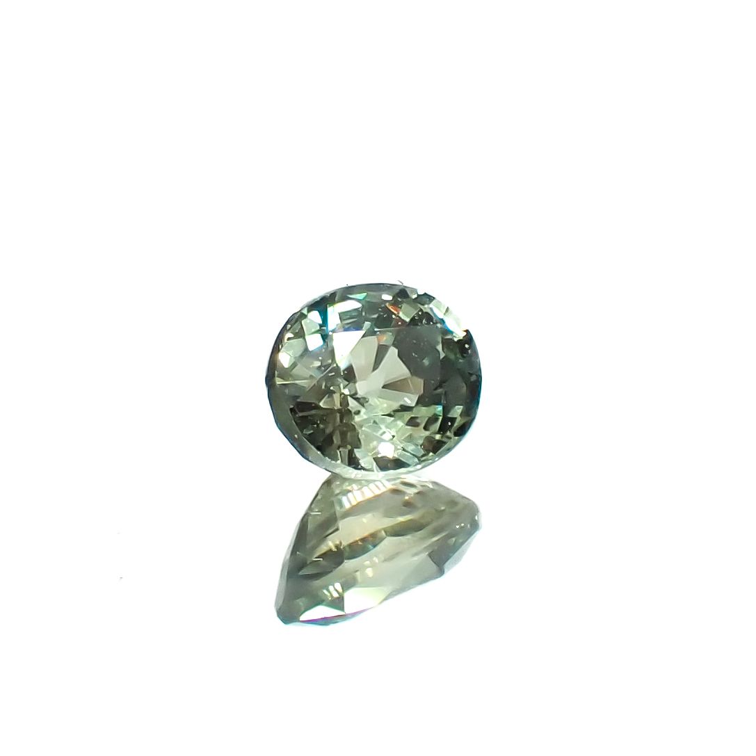 アレキサンドライト(宝石名アレキサンドライト)タンザニア産 0.33ct 識別済[230321352]4.1x3.5mm前後