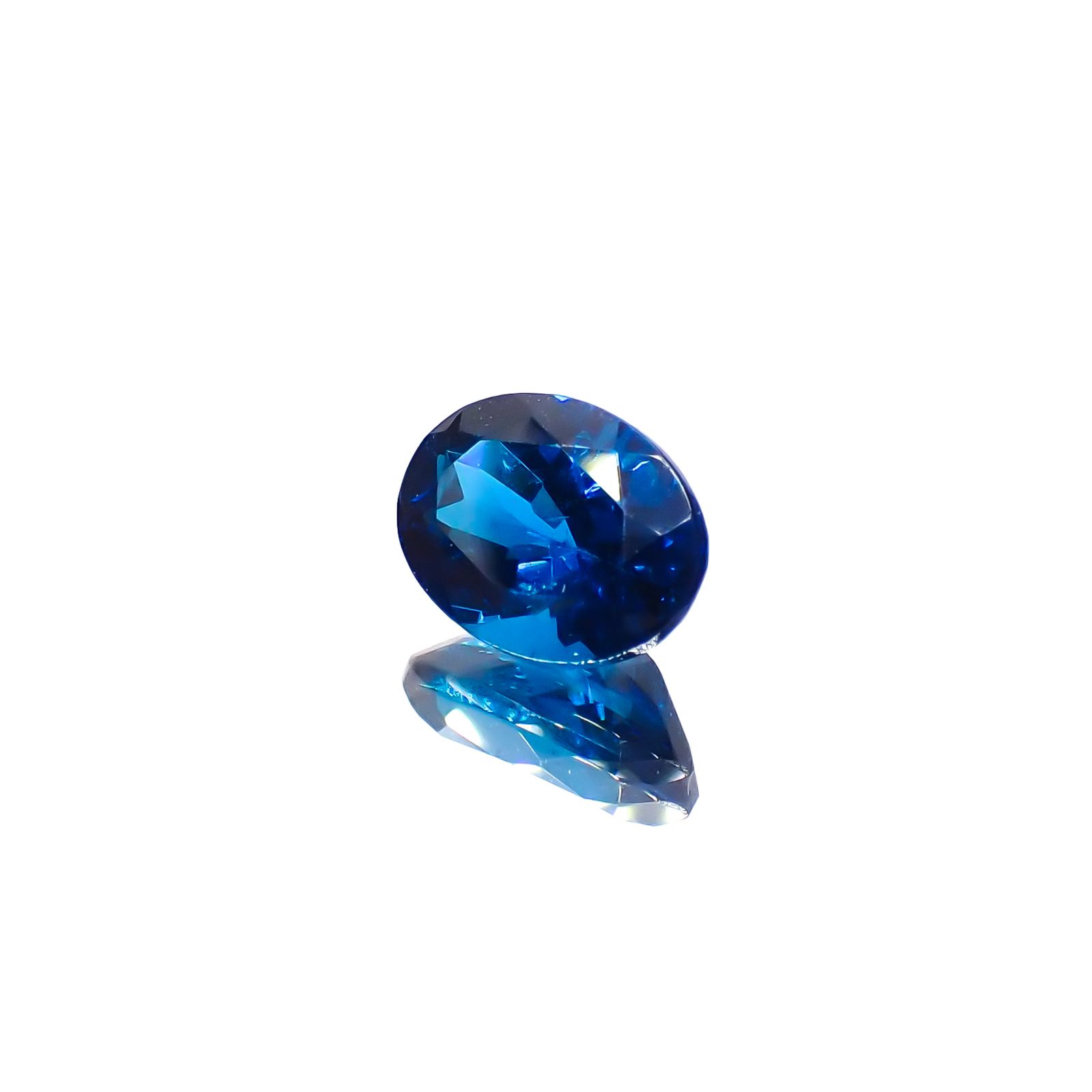 ディープブルーアパタイト  マダガスカル産 0.83ct[230421659]6.9x5.1mm前後