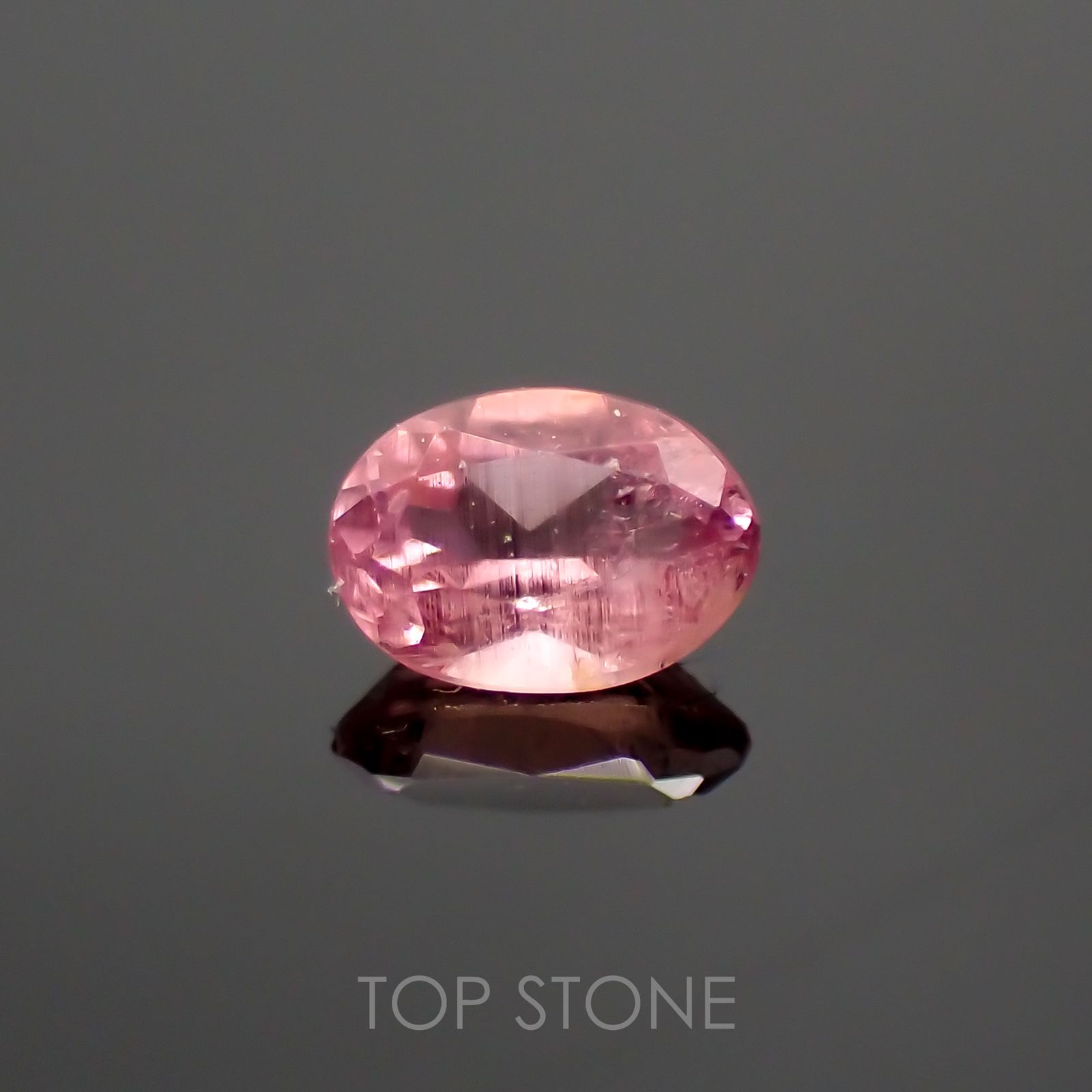 ペツォッタイト(ラズベリル)(宝石名ペツォッタイト) マダガスカル産 0.127ct ソ付(彩珠)[210812619]3.6×2.6mm前後