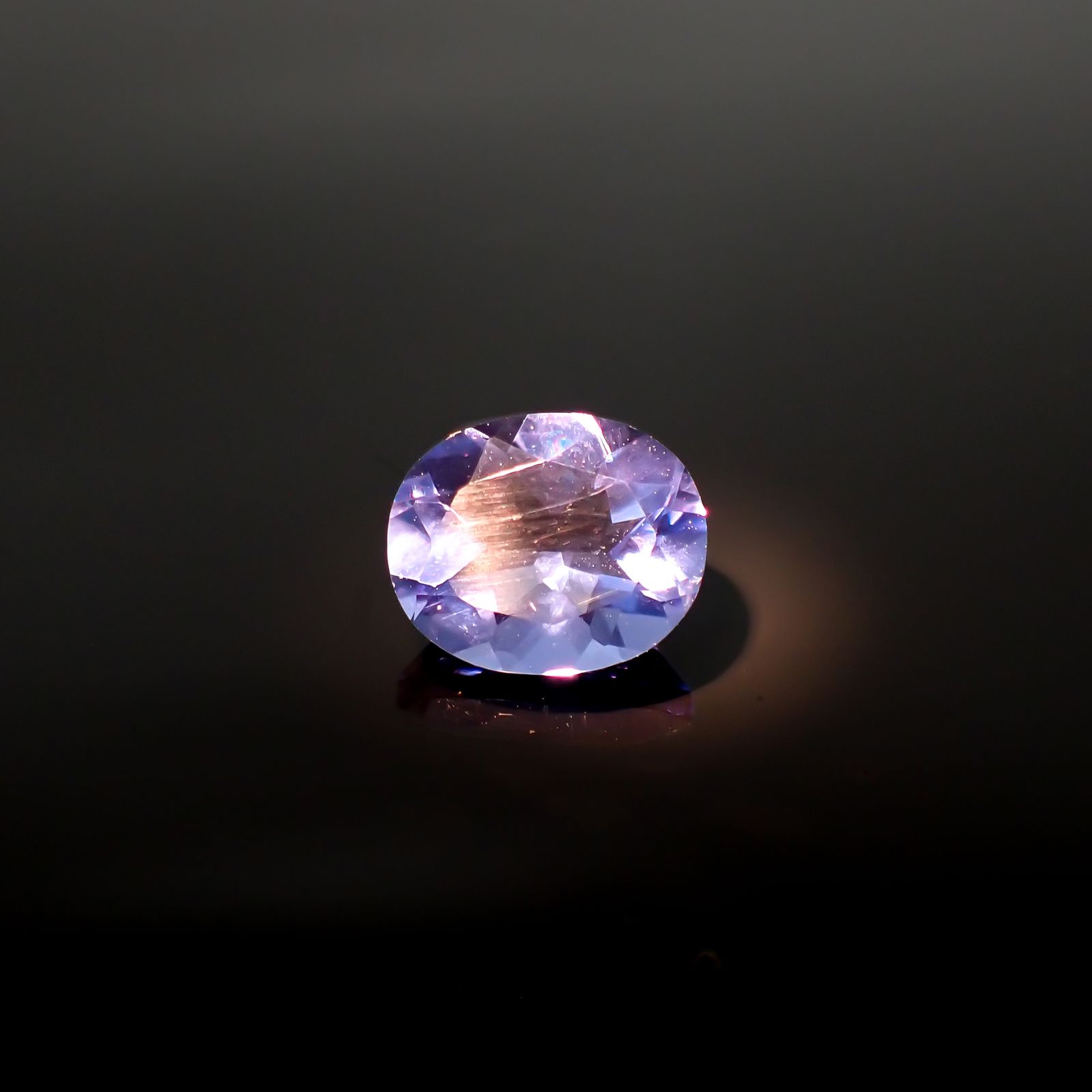 カラーチェンジフローライト ブラジル産 4.30ct[240326609]10.9x9mm前後