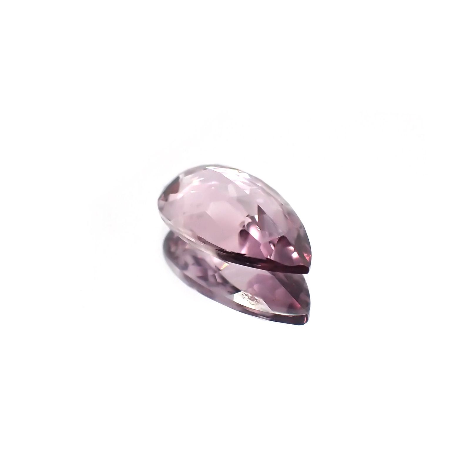 カラーシフト ピンクダイアスポア(宝石名ダイアスポア)アフガニスタン産 1.883ct ソ付(日独)[231124287]11.3x6.3mm前後