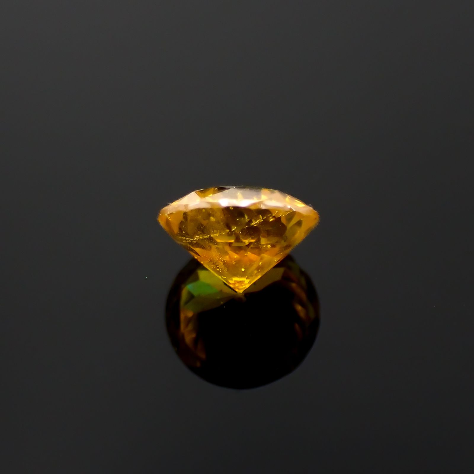 スファレライト スペイン産 0.91ct[230722753]5.8x5.8mm前後