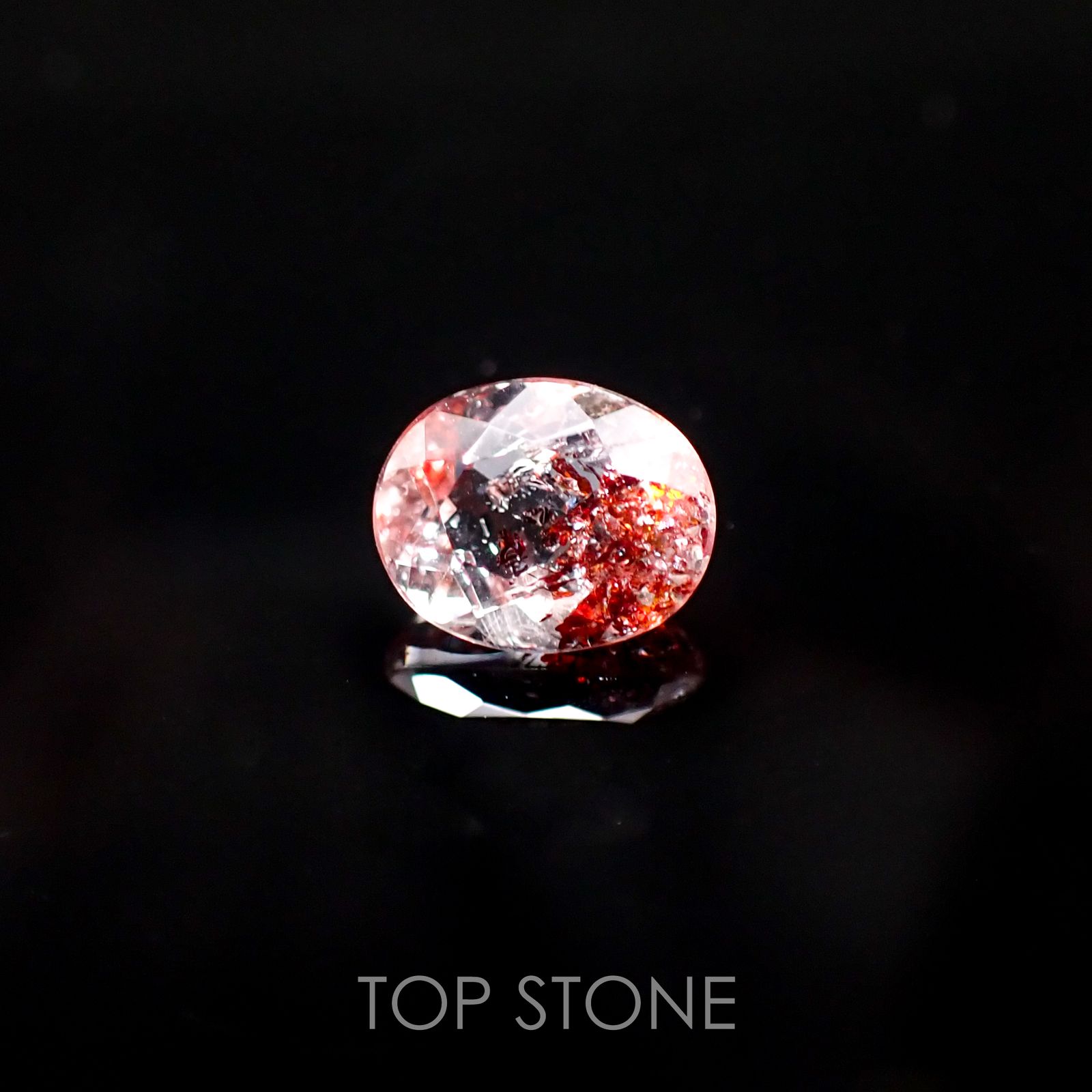 ファイヤークォーツ ナイジェリア産 ルース 1.11ct[210510708]7.5×6mm前後