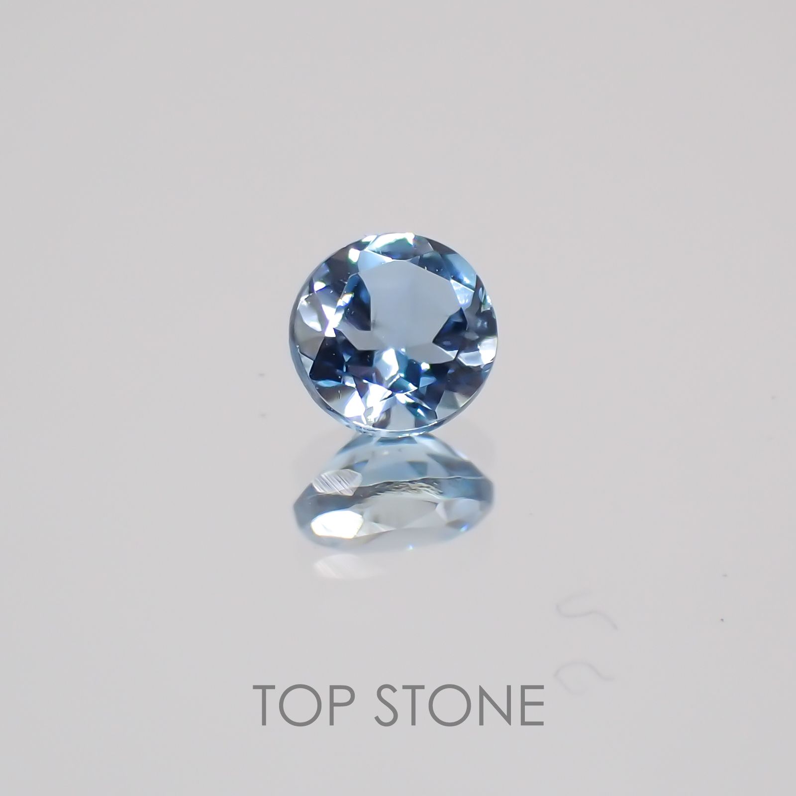 サンタマリア アクアマリン ブラジル産 ルース 0.23ct[210310150]3.9×3.9mm前後