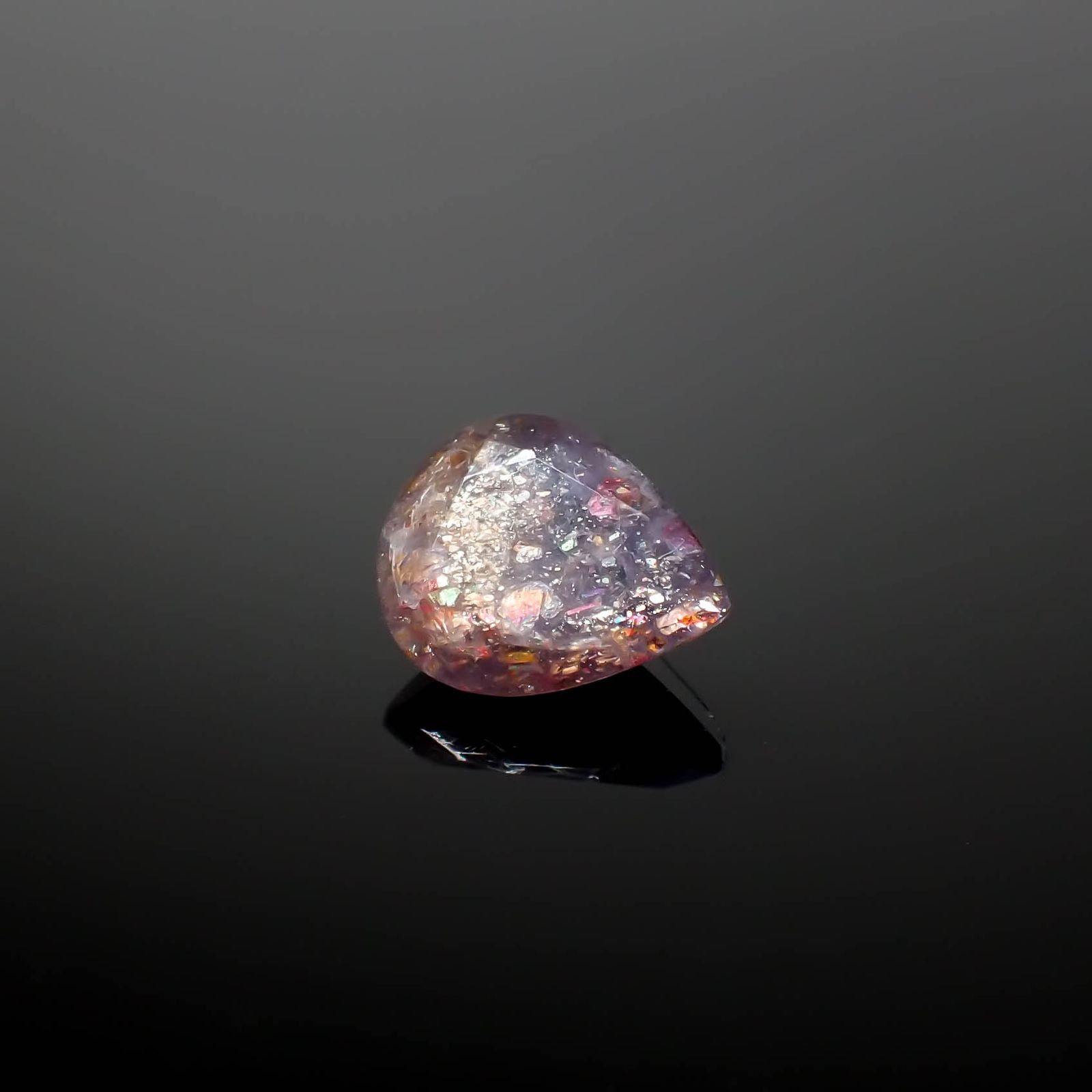 ブラッドショットアイオライト インド産 2.61ct[240125375]10.9x8.9mm前後