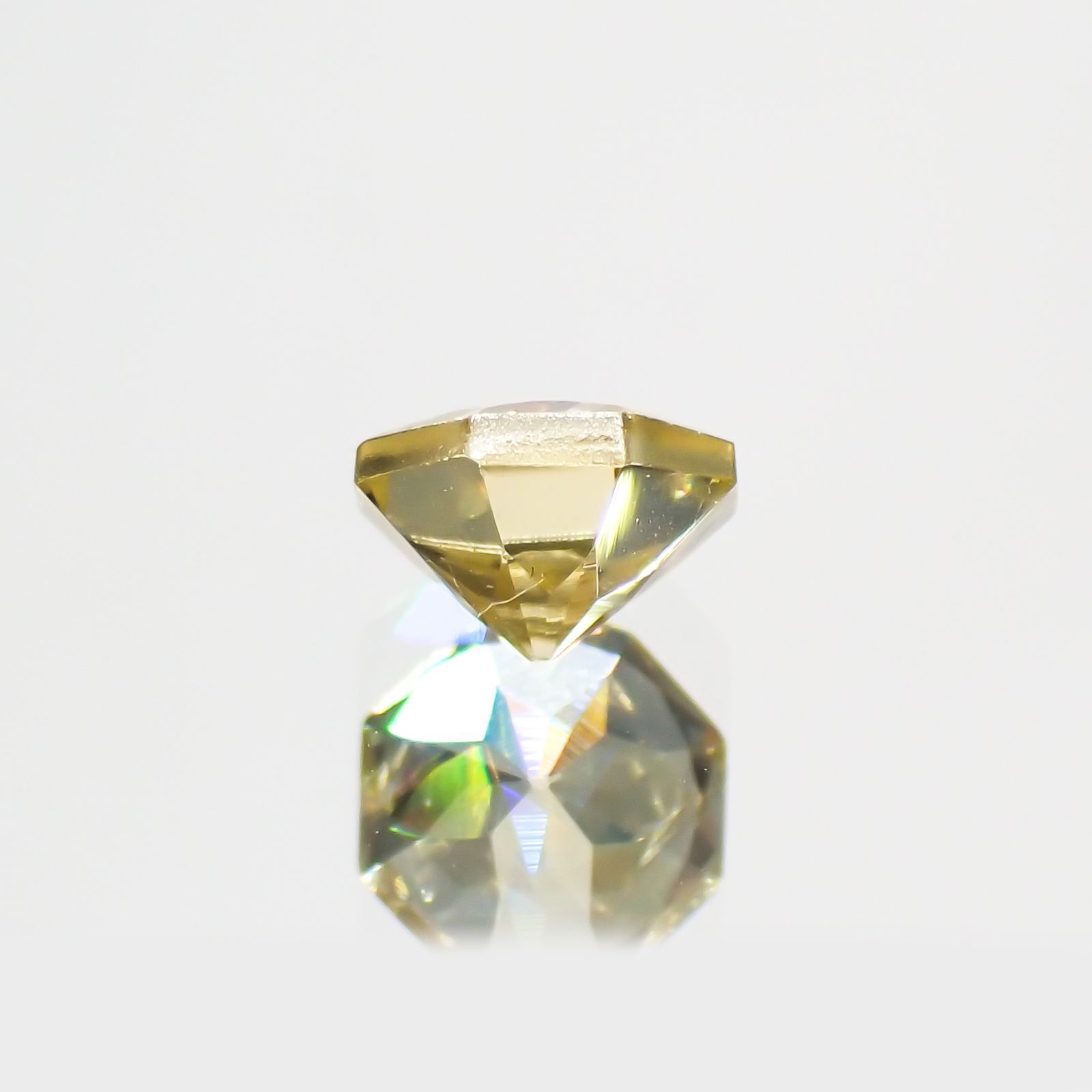 ◇オクタゴンカット◇イエロージルコン(宝石名ジルコン) カンボジア産 0.81ct 識別済[210410480]5.2×5.2mm前後