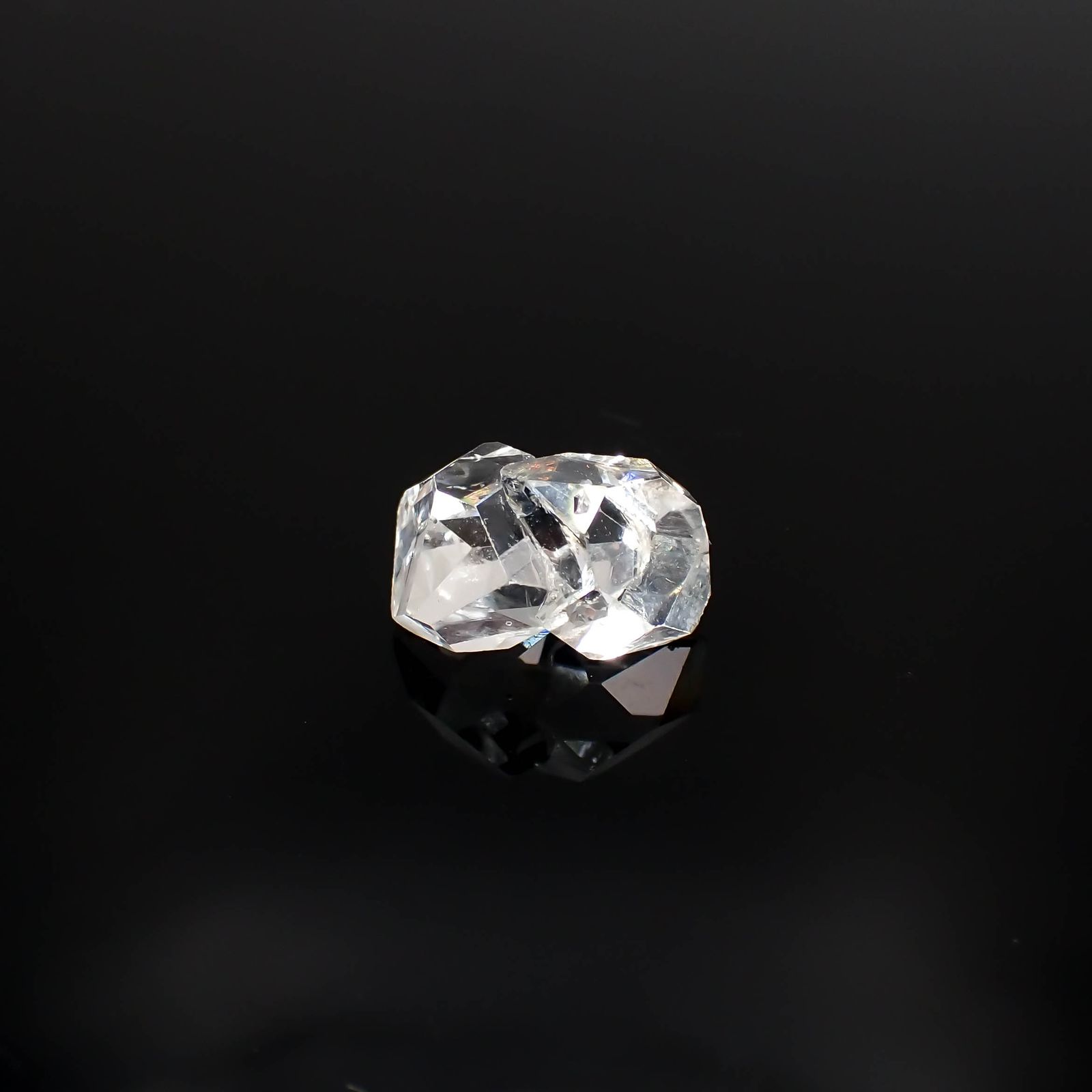 ハーキマーダイヤモンド 原石 アメリカ・ニューヨーク州産 5.54ct[231224855]13.3x10.1mm前後