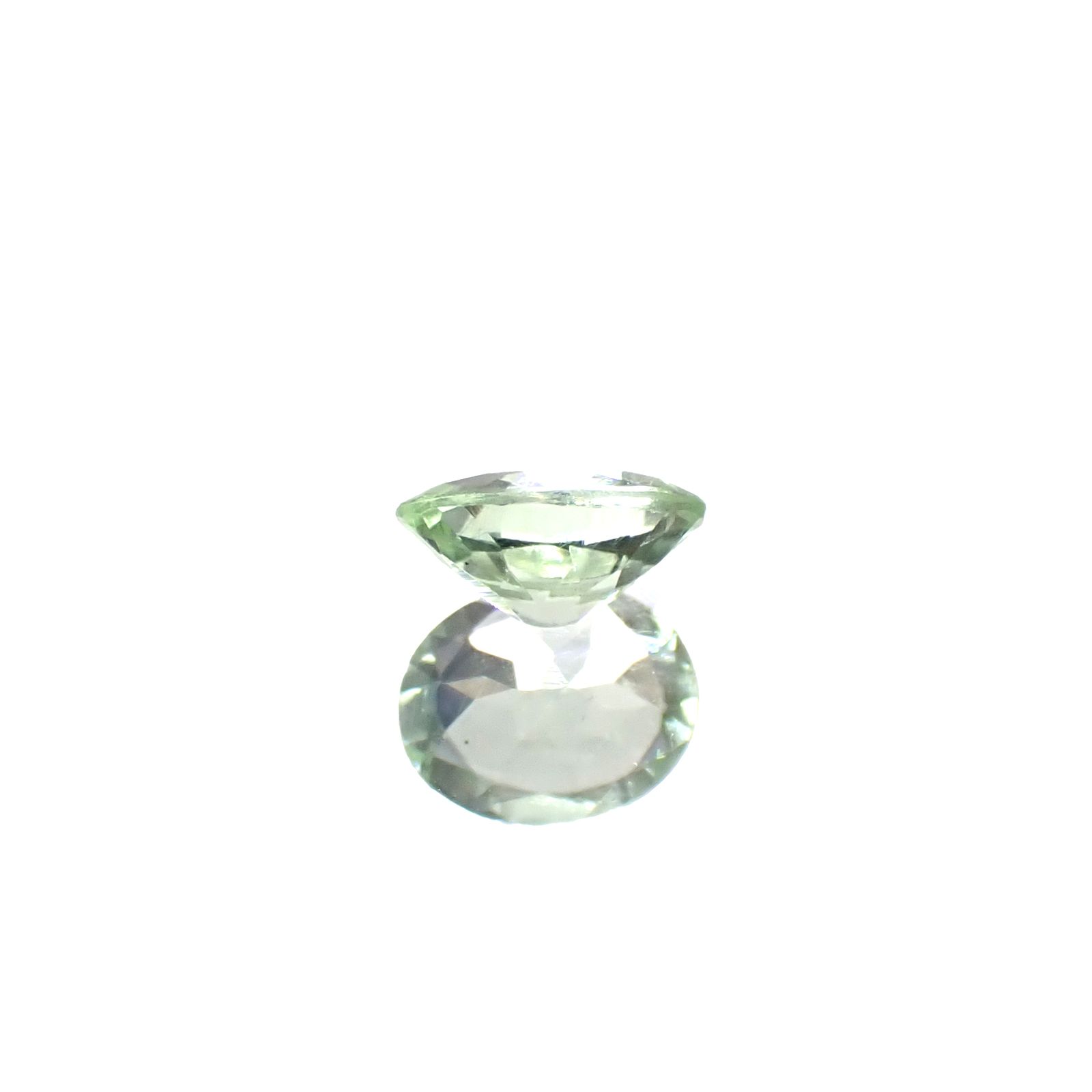 ミントペリドット パキスタン/ノルウェー産 0.33ct [250730642]5.1x4.2mm前後