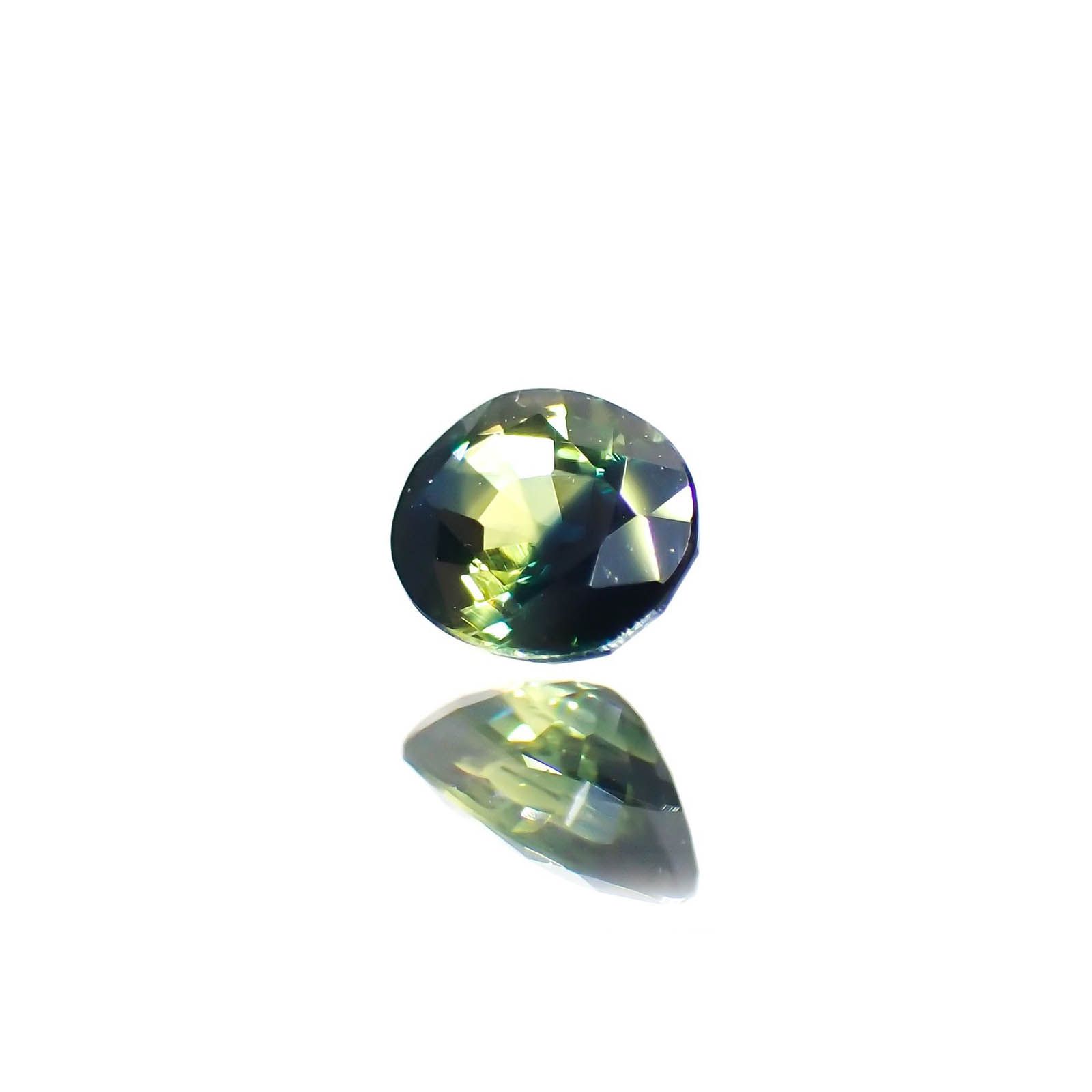 バイカラーサファイア(宝石名バイカラー・サファイア)マダガスカル/オーストラリア産 0.46ct 識別済[250114062]4.9x3.9mm前後