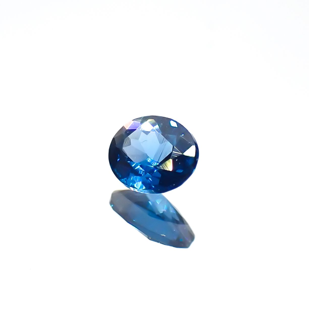 コバルトブルースピネル(宝石名ブルー・スピネル)タンザニア産 0.118ct ソ付(日独)[231225078]3.55x2.87mm前後