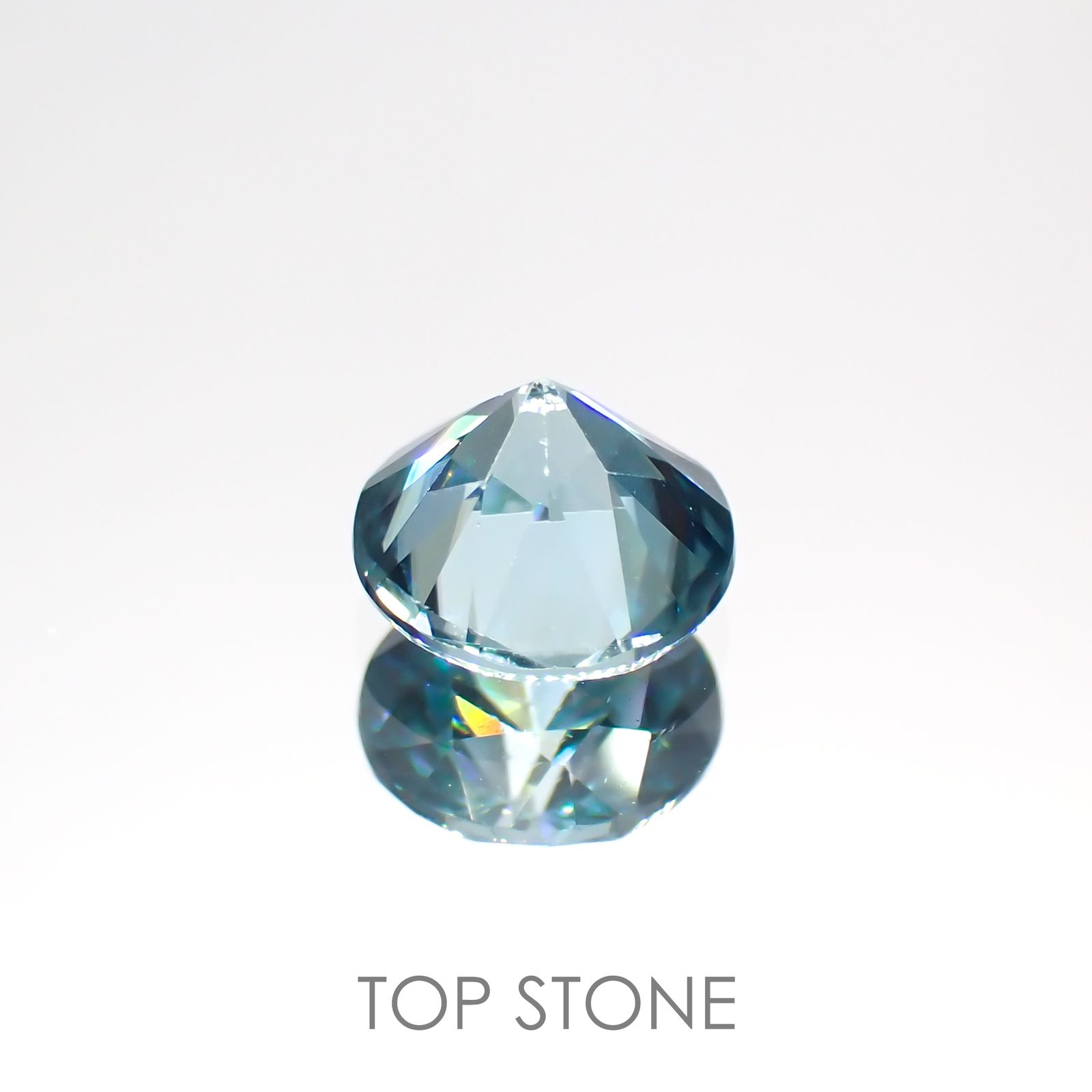 ブルージルコン(宝石名ジルコン) カンボジア産 1.33ct 識別済[20063100]6×6mm前後