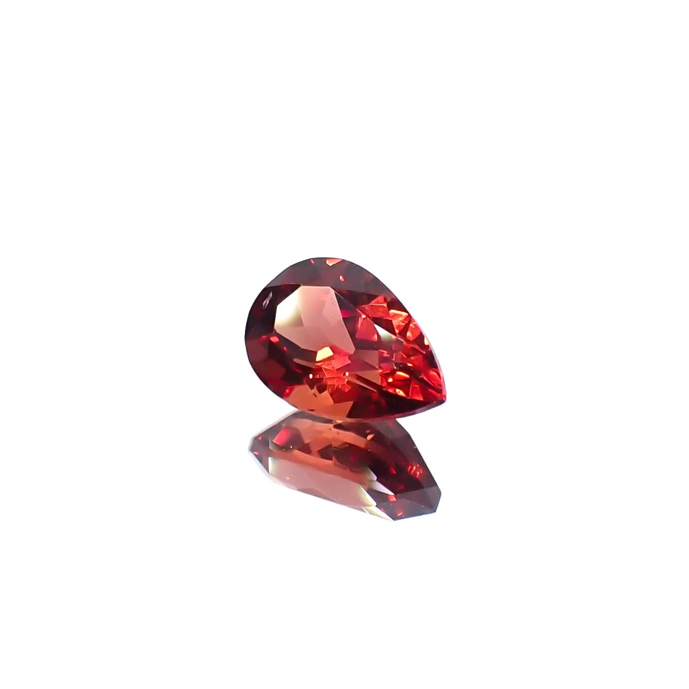 アンデシン(宝石名アンデシン/ラブラドライト)チベット産 0.63ct 識別済[240125607]7.1x5mm前後