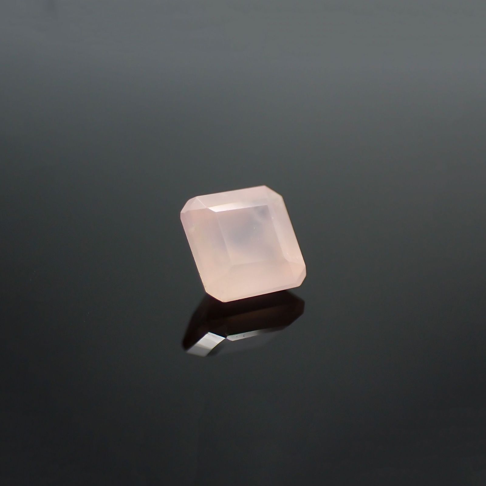 ピンクスミソナイト(宝石名ピンク・スミソナイト) メキシコ産 1.01ct 識別済[210812442]5.2×5mm前後
