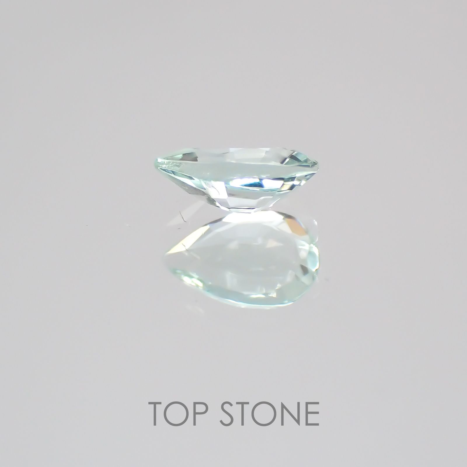 ミントベリル(宝石名グリーン・ベリル) ブラジル産 0.16ct 識別済[21019705]4.9×3.2mm前後