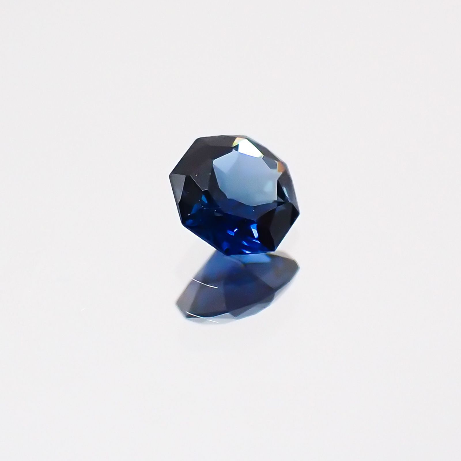 ◇オクタゴンカット◇サファイアSA マダガスカル産 ルース 0.15ct[21049062]3.2×3.2mm前後