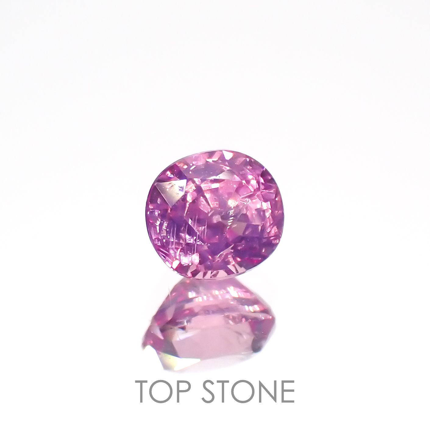 シルキーピンクサファイア 非加熱 ベトナム産 0.36ct[221219453]3.9x3.5mm前後
