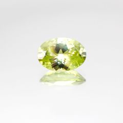 スフェーン(宝石名スフェーン)マダガスカル産 0.77ct 識別済[231224436]7.1x5.1mm前後