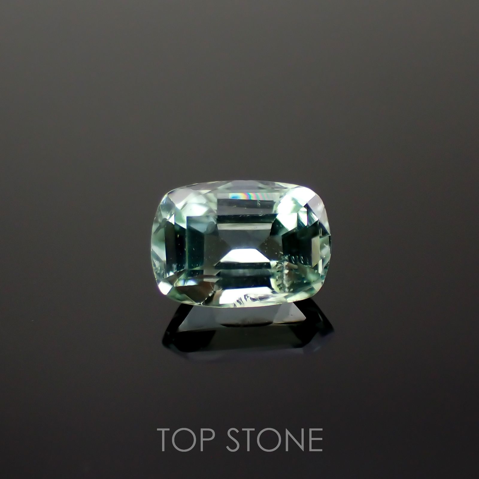 ブルーグリーントルマリン(宝石名トルマリン)アフガニスタン産 0.72ct 識別済[221018344]6.4x4.5mm前後