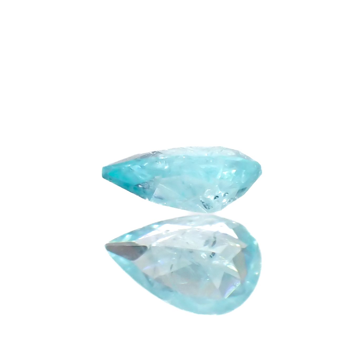 パライバトルマリン(宝石名トルマリン/別名パライバ・トルマリン)ブラジル・パライバ州バターリャ鉱山産 0.076ct 識別済[230622335]3.8x2.4mm前後
