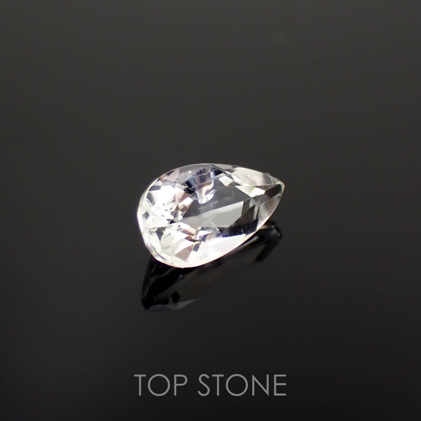 オリゴクレース(宝石名オリゴクレース)ブラジル産 0.64ct 識別済[221219444]7.9x4.5mm前後