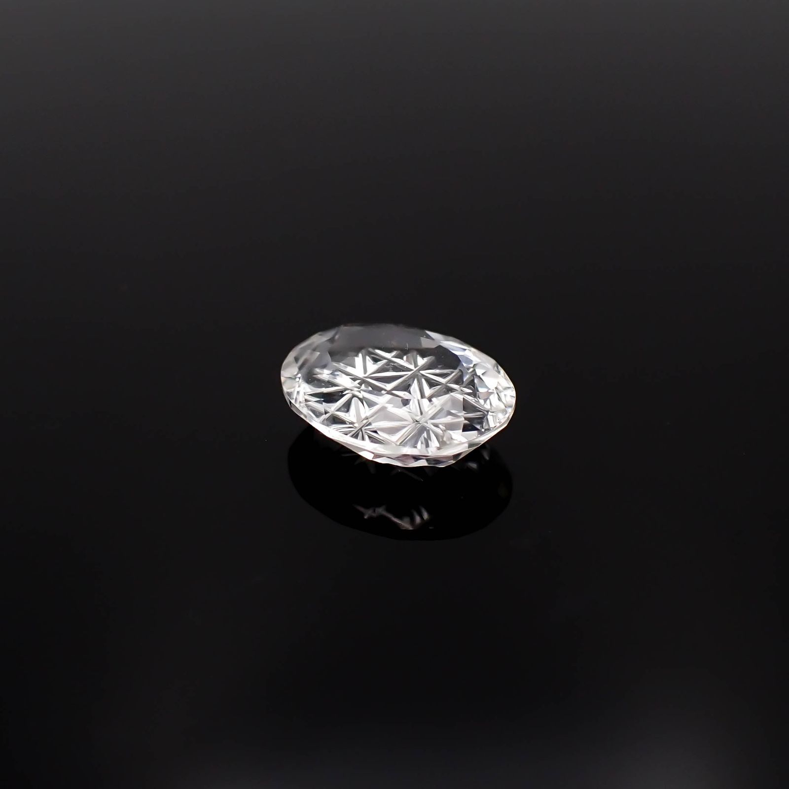 ◇甲州貴石切子Plus Three◇ペタライト カード付き(宝石名ペタライト)ブラジル産 1.76ct 識別済[231225066]10x8.2mm前後