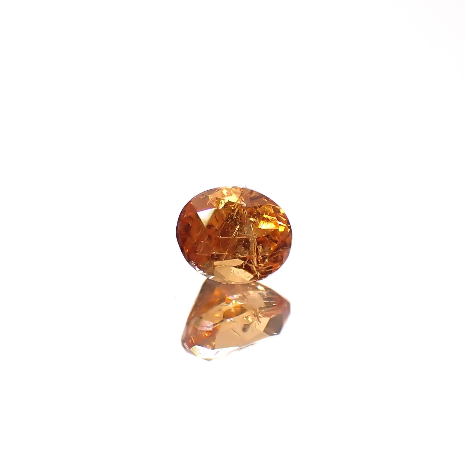 マンダリンガーネット マダガスカル産 0.22ct[240628227]3.5x2.8mm前後