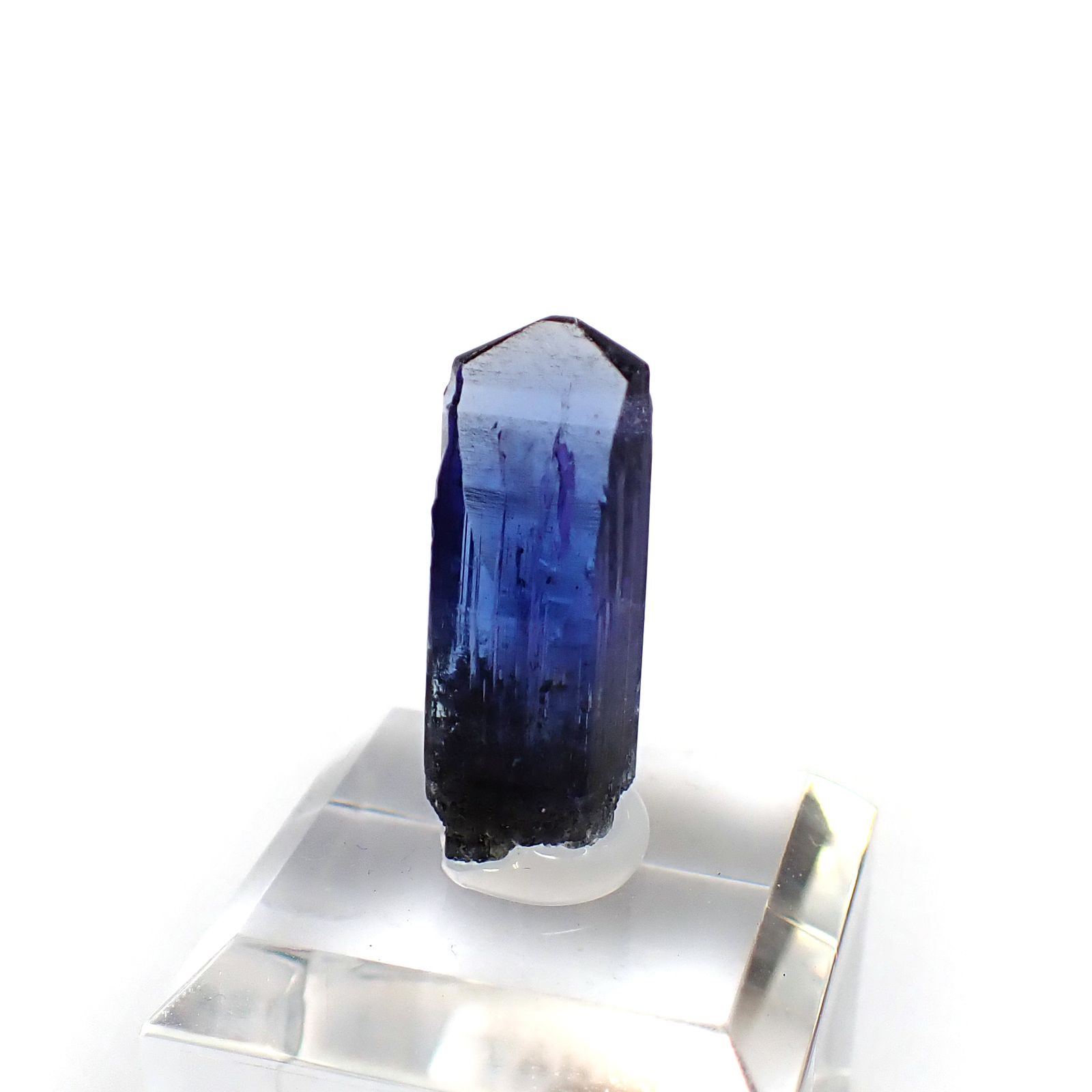 タンザナイト原石 タンザニア産 アクリル台座付き 13.40ct(2.68g) / 6.9x8.2x23.5mm前後 [260632367]