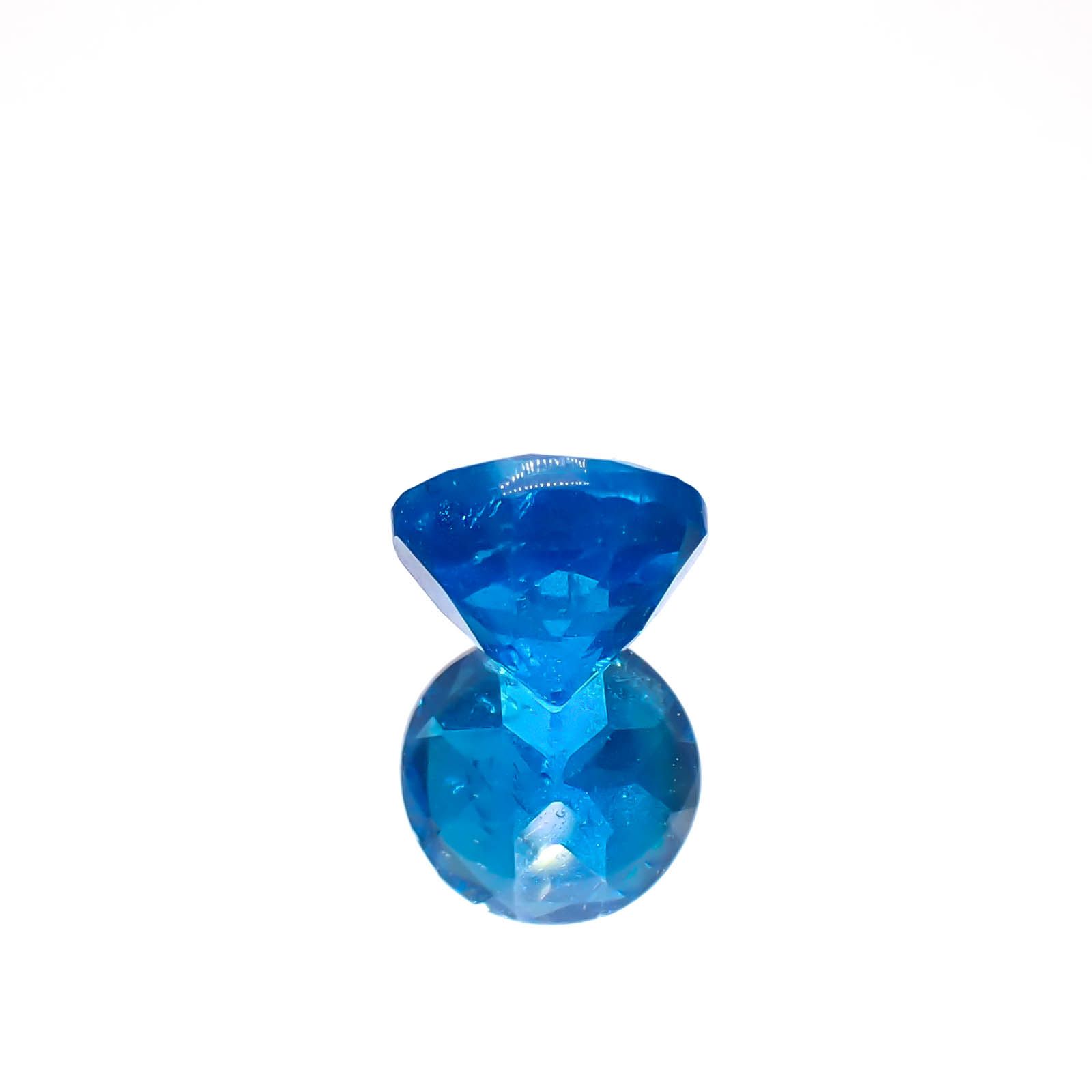 ネオンブルーアパタイト マダガスカル産 0.95ct[240628096]5.9x5.9mm前後