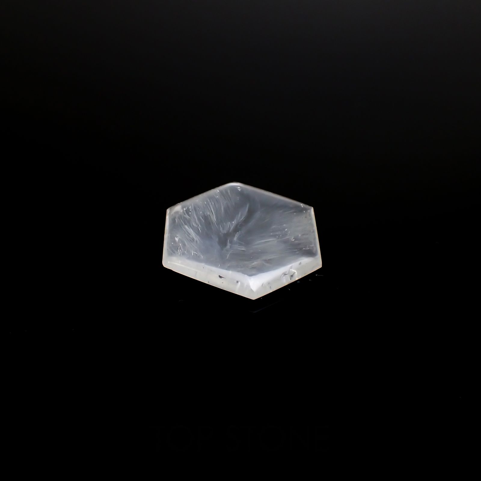 トラピッチェクォーツ 偏光板2枚付き コロンビア・ボヤカ産 30.67ct[230321102]27.3x25.4mm前後