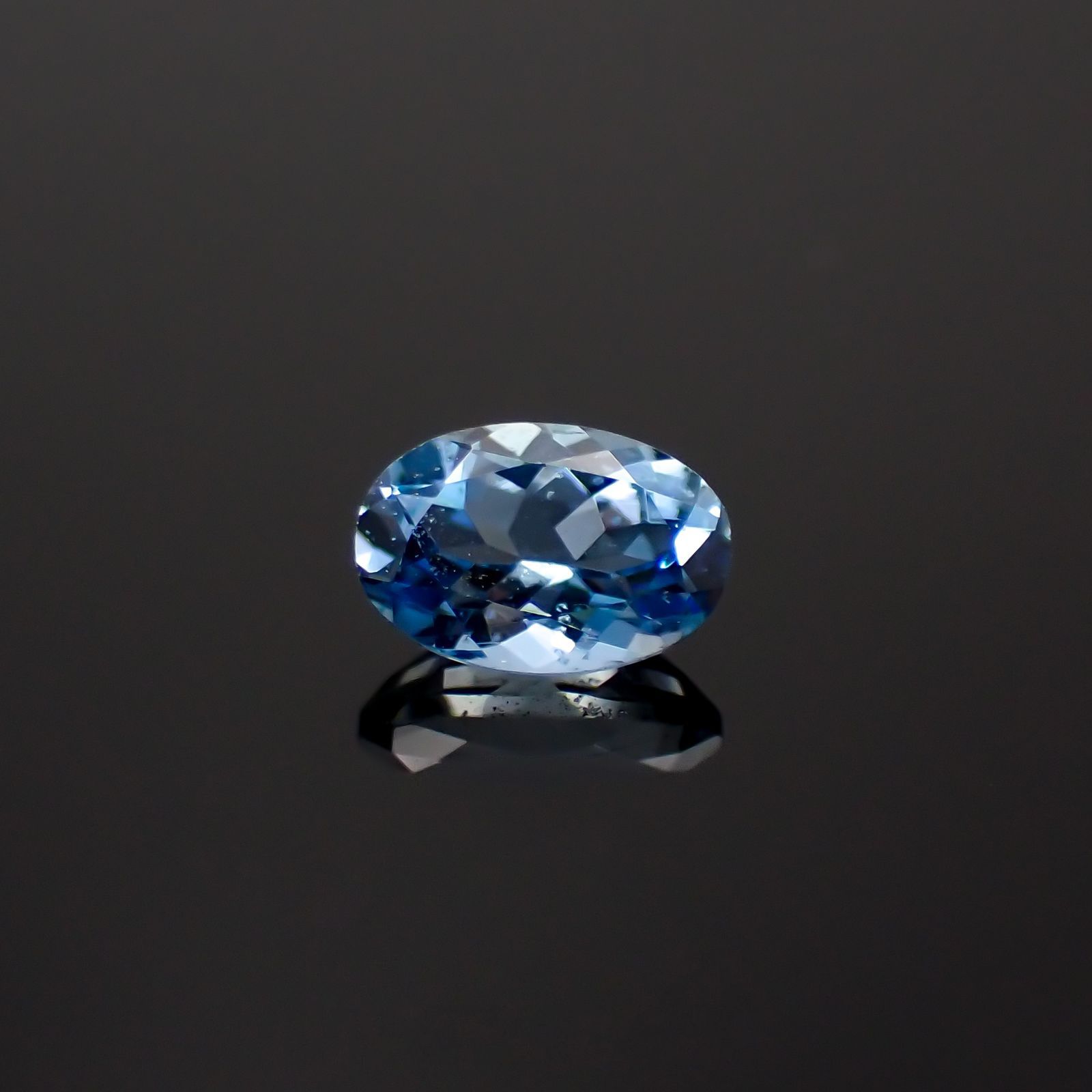 アクアマリン ナイジェリア産 0.43ct[230220738]5.9x4mm前後