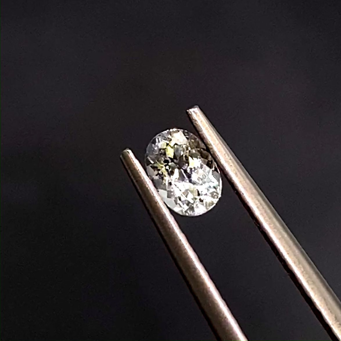 ジェレメジェバイト(宝石名エレメジェバイト)ナミビア産 0.33ct 識別済
