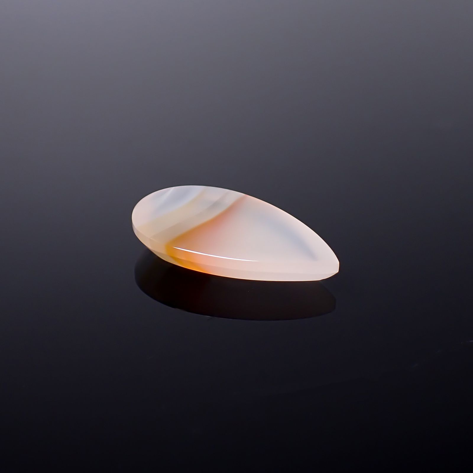 モンタナアゲート アメリカ・モンタナ州産 10.23ct / 22.9x13.4mm前後 [260832763]