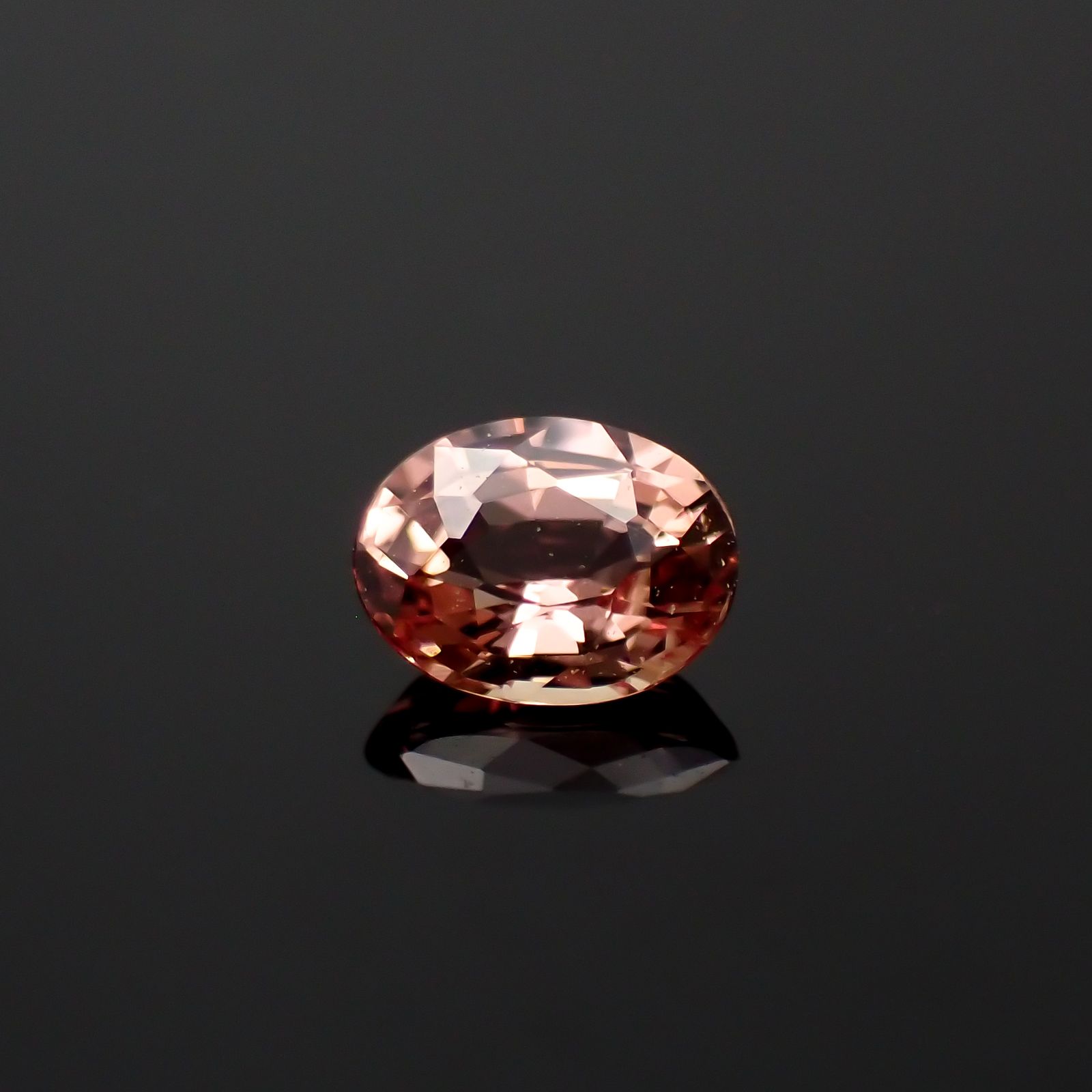 パパラチャサファイア 非加熱(宝石名サファイア/別名パパラチャ・サファイア)スリランカ産 0.22ct GIA鑑付[230521938]4.15x3.2mm前後