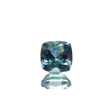 ブルーグリーンコーネルピン タンザニア産 0.32ct[231224506]4x4mm前後