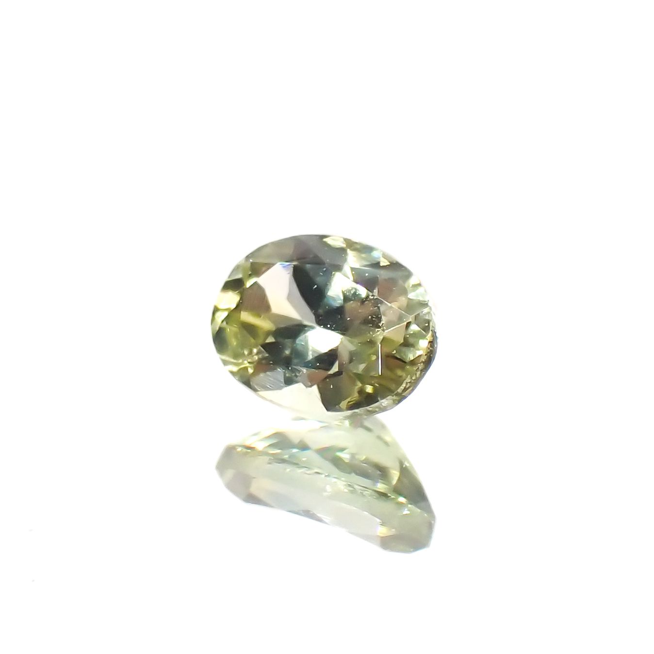 モンタナサファイア(宝石名サファイア)アメリカ・モンタナ州産 0.21ct 識別済[230321281]3.9x2.9mm前後